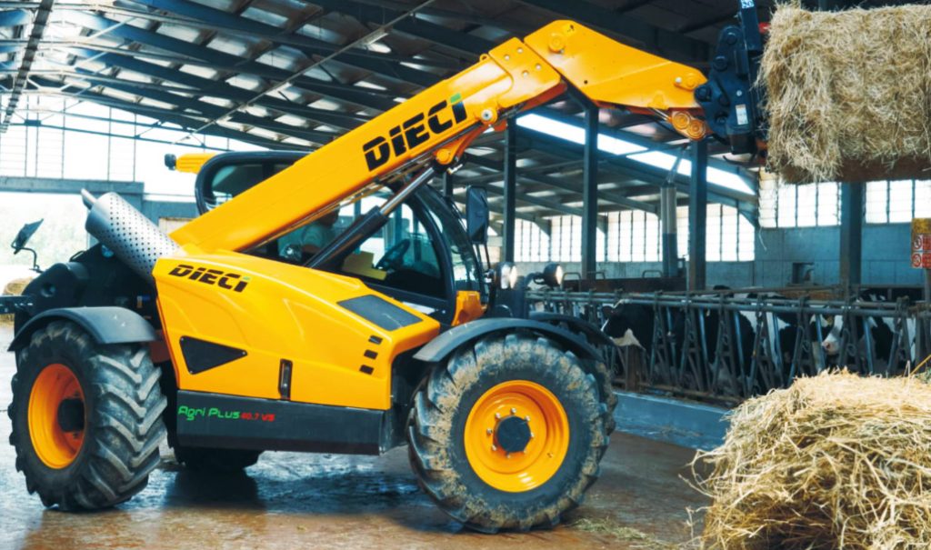 Image shows a Dieci telehandler working in the agriculture sector in Australia