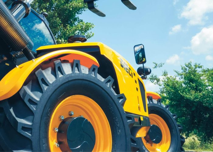 right side close up view of a Agri Max 7t Telehandler