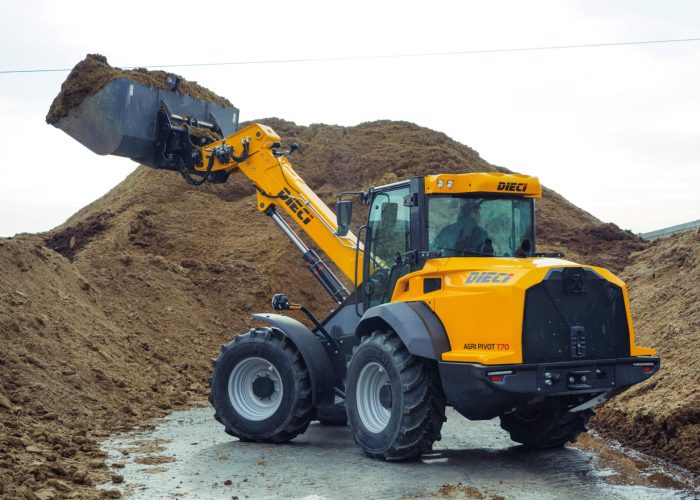 left rear view of a Agri Pivot T70 3t Telescopic Loader working in an Australian agriculture environment