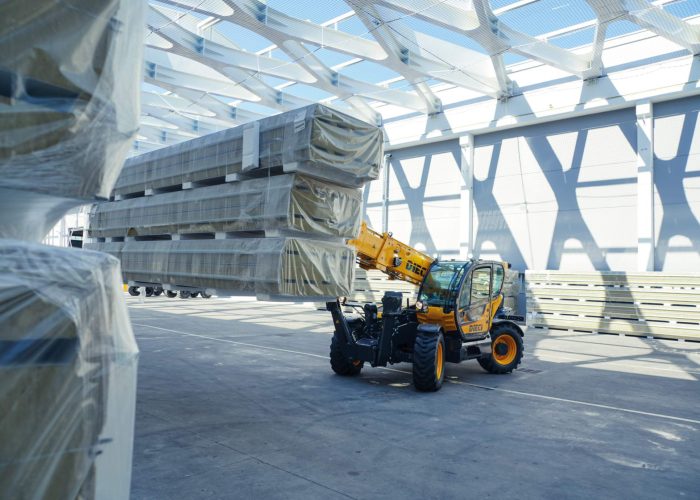 front left view of a Dieci Icarus 40.17 4T Telehandler moving 4t of construction materials at a Queensland QLD work site in Australia