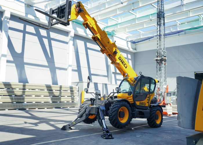 front left view of a Dieci Icarus 40.17 4T Telehandler with its outrigger legs deployed and its boom raised ready to lift 4 tonnes