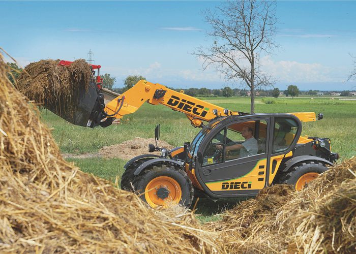 agri-farmer-30.7-tcl-1