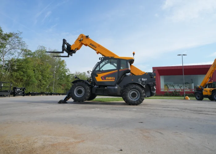 Dieci Agri Max 75.10 S GD telehandler with 7.5tonne lift capacity