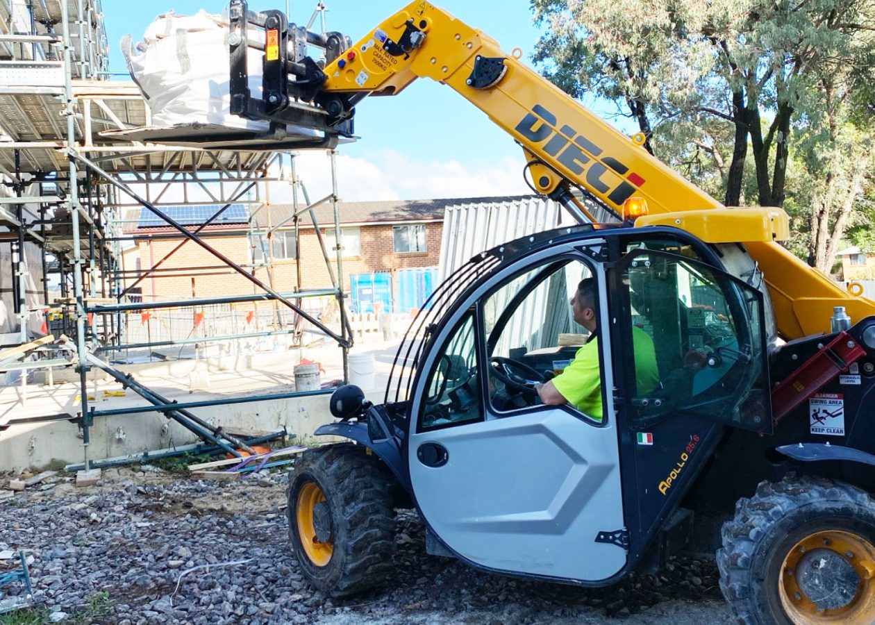 Compact Telehandlers for Urban Sites