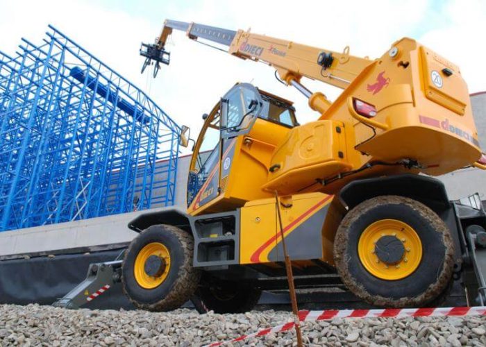 Dieci Pegasus 400° 3.8t Rotating Telehandler working on an Australian construction site to lift heavy materials