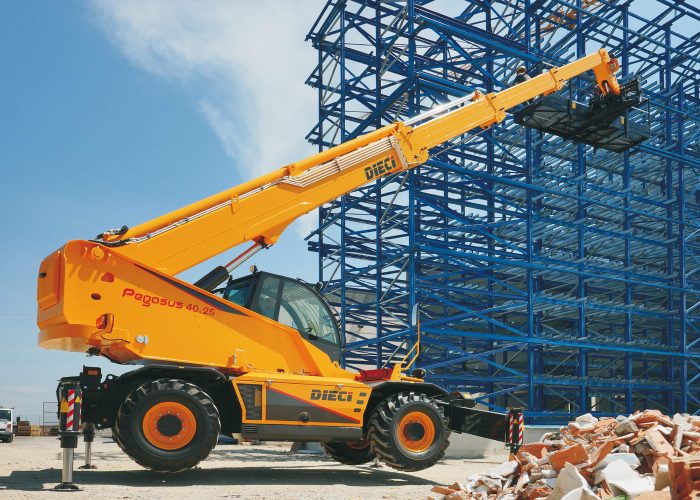Dieci Pegasus 400° 4t Rotating Telehandler performing a complicated materials placement lift on a new build construction project in Australia