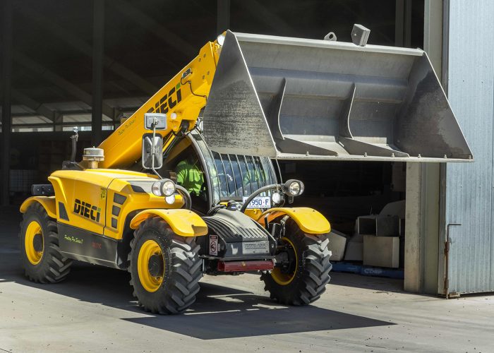 front right view of a Poultry Pro 3t Telehandler equipped with a bucket