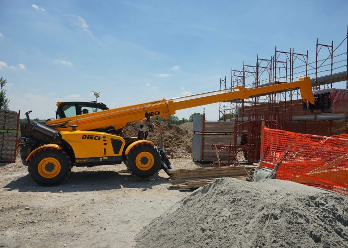 right side view of a Dieci Runner 40.13 4T Telehandler placing construction materials with precision on an Australian building site